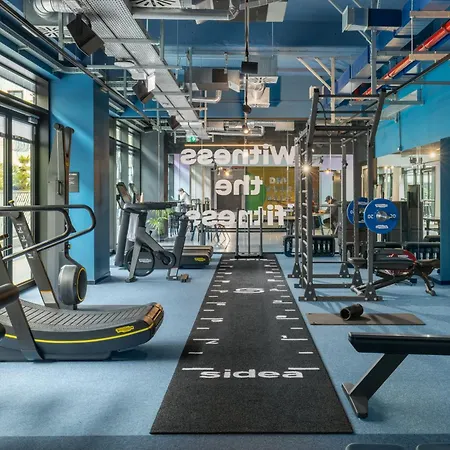 The Social Hub Extended 4*