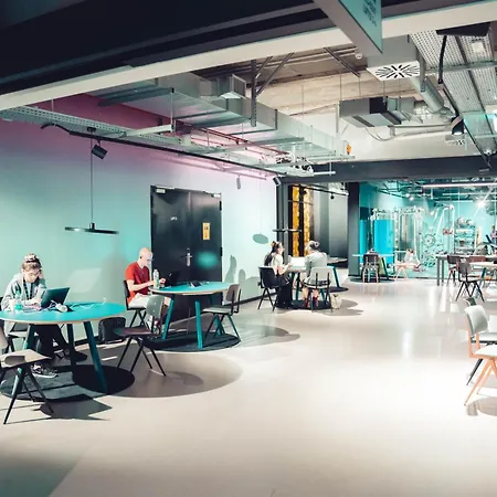 The Social Hub Extended Aparthotel Bologna