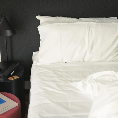 The Social Hub Extended 4*