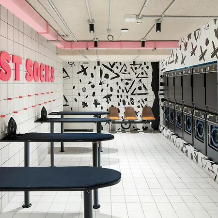 The Social Hub Extended Aparthotel 4*