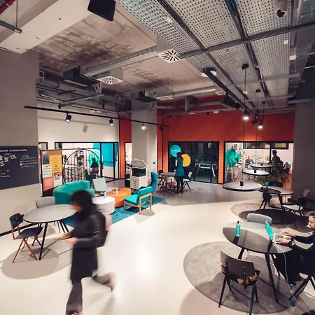 The Social Hub Extended Bologna